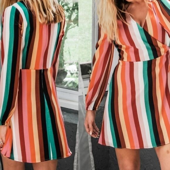 Striped Wrap  Dress‎ - Picture 13 of 16